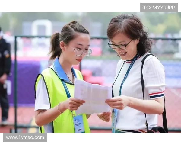 乌德青年迎战W斯球队全力争胜展现青春风采与竞技精神