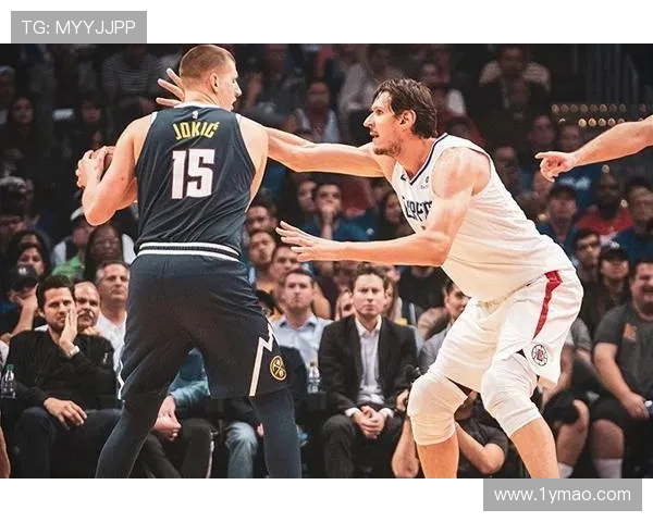 博班与约基奇对决揭秘两位中锋的风格与实力较量