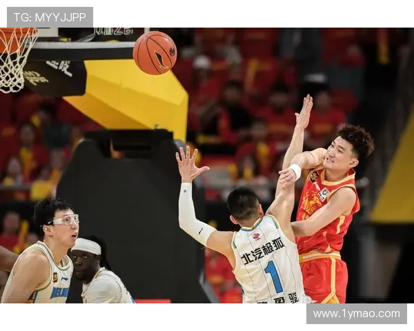 广东与上海篮球对决直播精彩瞬间全程回顾与分析